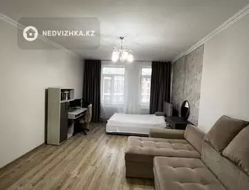 1-комнатная квартира, этаж 8 из 10, 55 м²