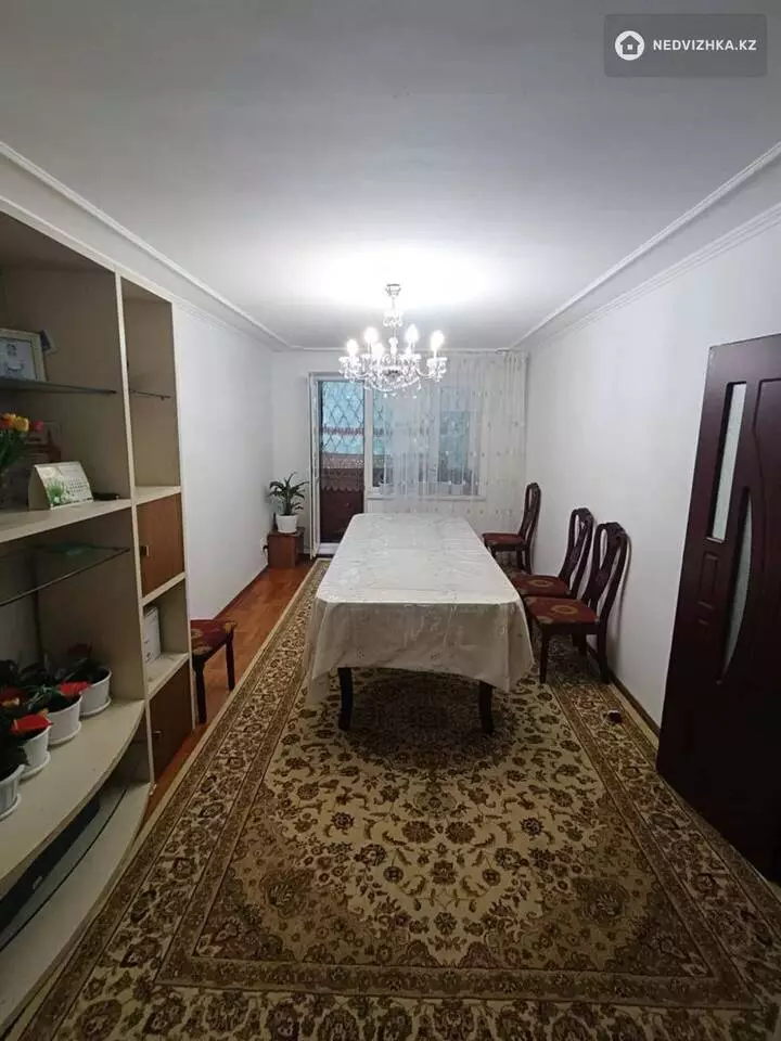 3-комнатная квартира, этаж 2 из 5, 63 м², фотография 3