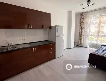 1-комнатная квартира, этаж 2 из 3, 33 м²