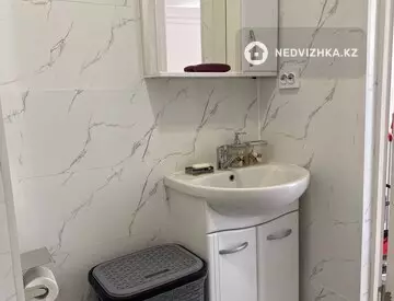 1-комнатная квартира, этаж 2 из 3, 33 м², миниатюра 7