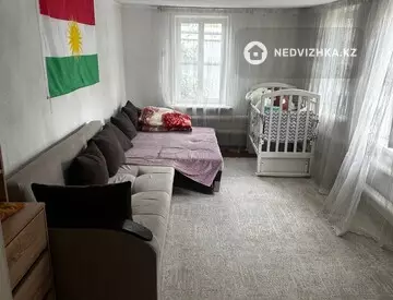 3-комнатный дом, 2.5 соток, 60 м², На длительный срок