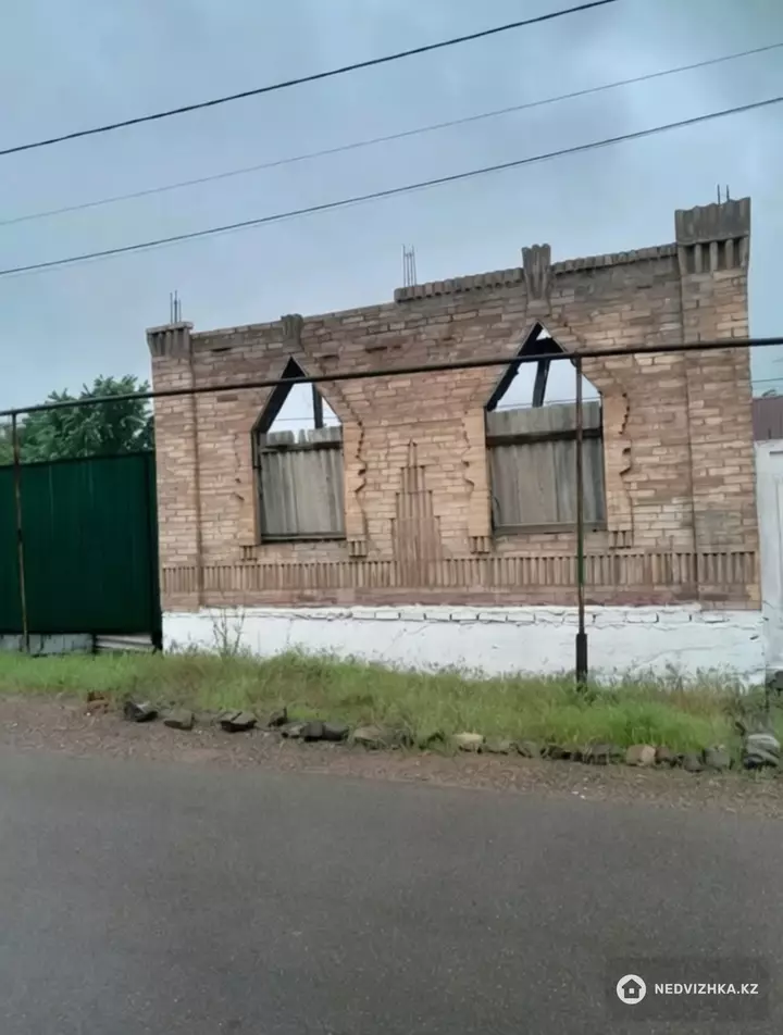 3-комнатный дом, 9 соток, 43 м²