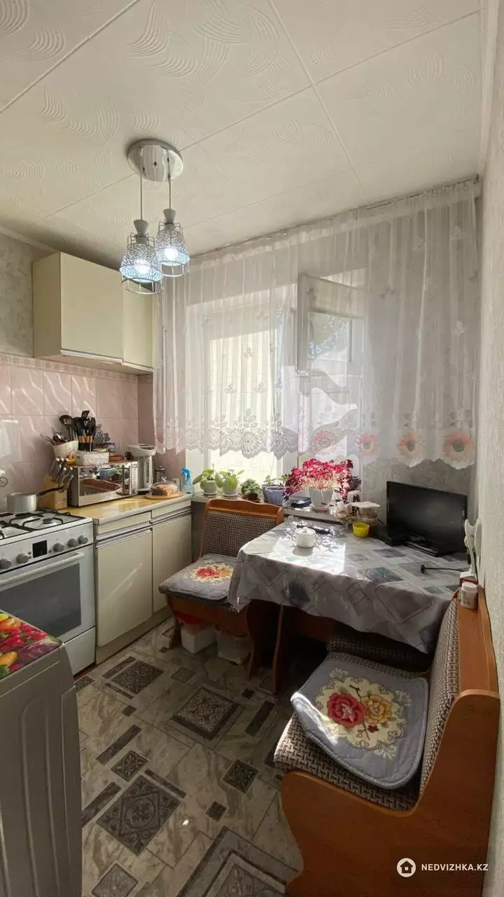 2-комнатная квартира, этаж 5 из 5, 44 м², фотография 2