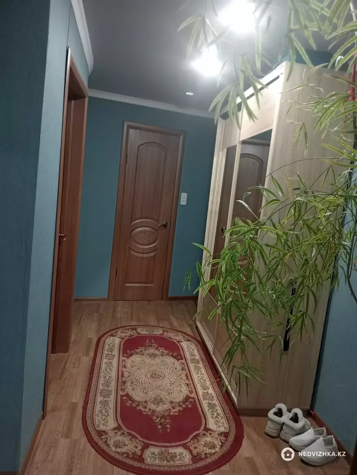 2-комнатная квартира, этаж 5 из 12, 50 м², На длительный срок, фотография 4