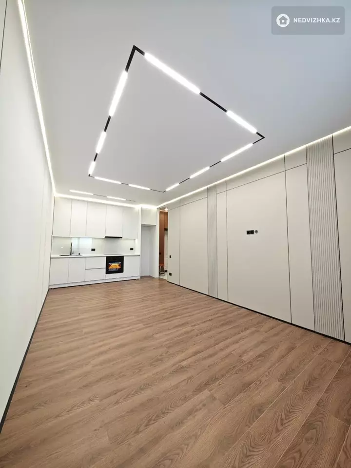 3-комнатная квартира, этаж 12 из 17, 77 м²