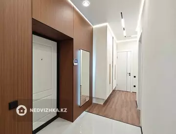 3-комнатная квартира, этаж 12 из 17, 77 м², миниатюра 6