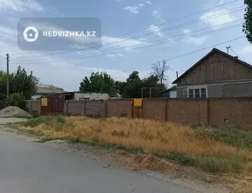 4-комнатный дом, 7 соток, 76 м²
