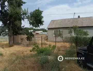 4-комнатный дом, 7 соток, 76 м²