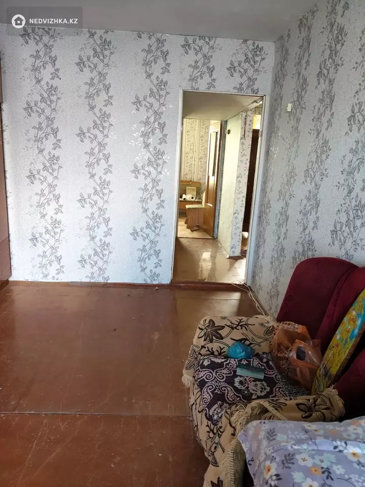 2-комнатная квартира, этаж 1 из 5, 47 м², фотография 2