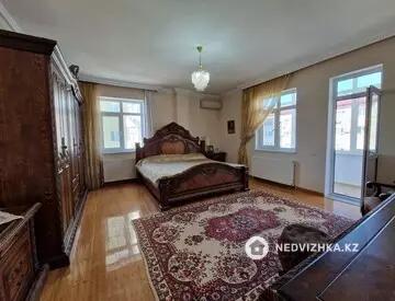 2-комнатная квартира, этаж 3 из 9, 102 м²