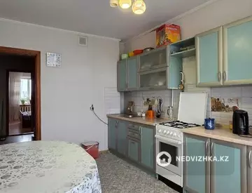 3-комнатная квартира, этаж 9 из 9, 69 м², миниатюра 6