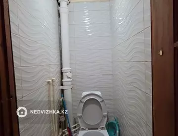 3-комнатная квартира, этаж 9 из 9, 69 м², миниатюра 9