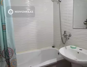 3-комнатная квартира, этаж 9 из 9, 69 м², миниатюра 10