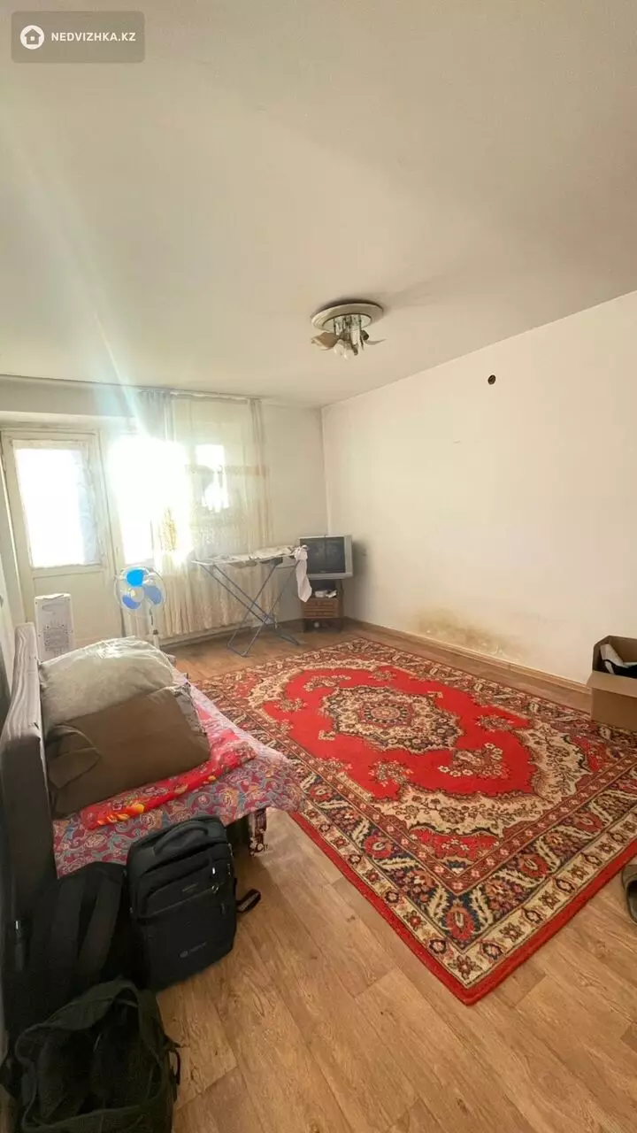1-комнатная квартира, этаж 5 из 5, 33 м², фотография 2
