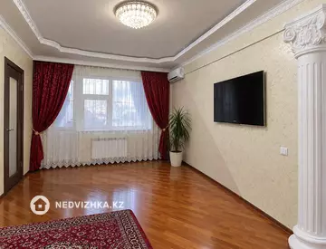 2-комнатная квартира, этаж 1 из 3, 75 м², На длительный срок