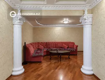 2-бөлмелі пәтер, қабат 1 барлық қабат саны 3, 75 м², Посуточно, 8-нобай