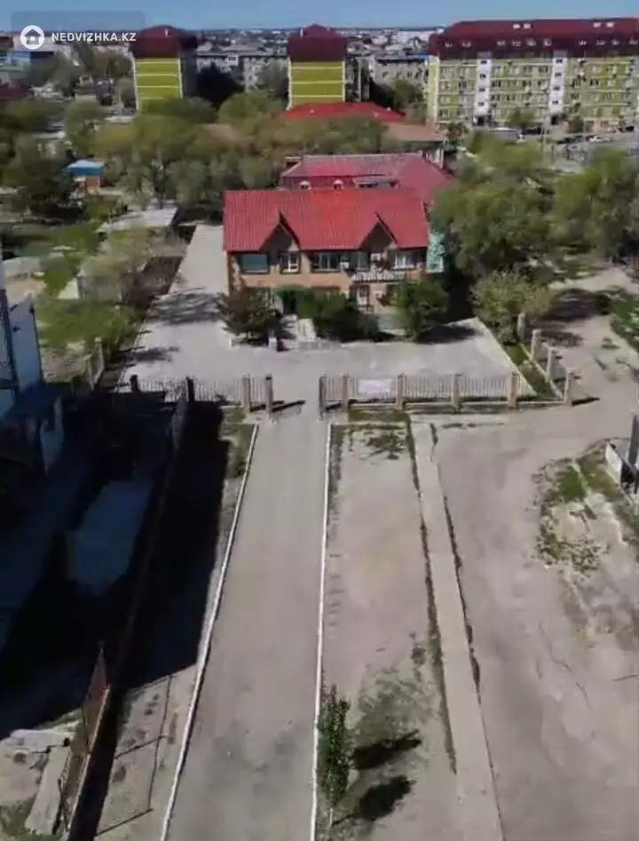 кеңселер, қоймалар т.б., қабат 2 барлық қабат саны 2, 700 м², 4-фотосурет