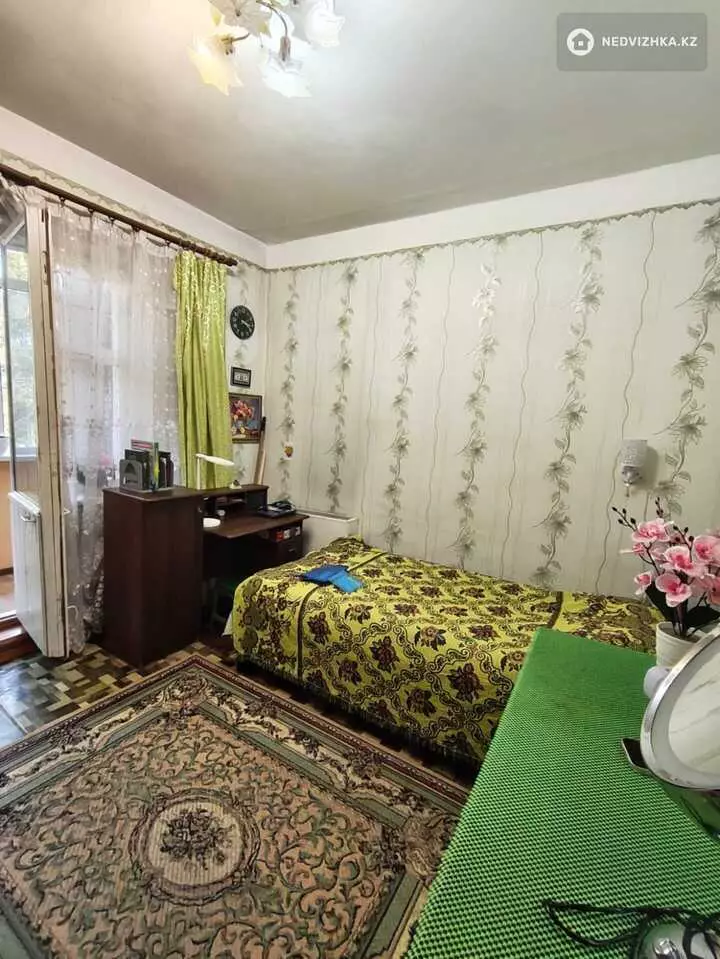3-комнатная квартира, этаж 5 из 5, 61 м², фотография 3