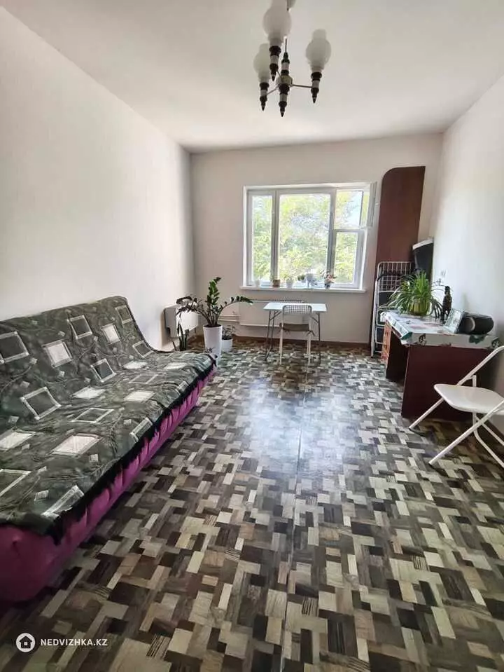 3-комнатная квартира, этаж 5 из 5, 61 м²