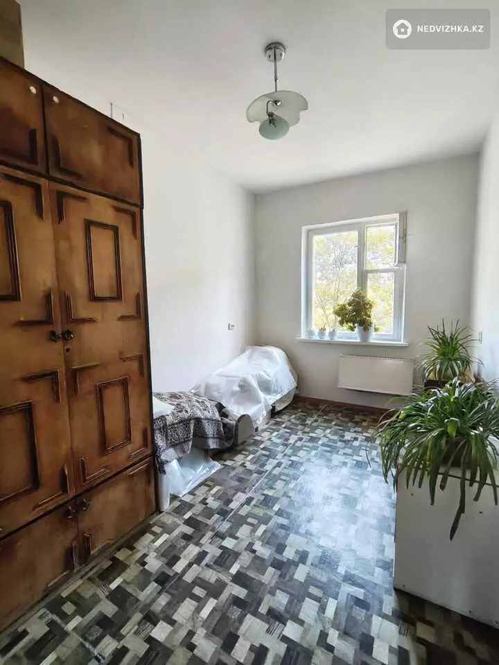 3-комнатная квартира, этаж 5 из 5, 61 м², фотография 5