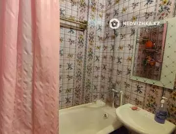 3-комнатная квартира, этаж 5 из 5, 61 м², миниатюра 9