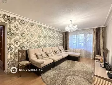 5-комнатная квартира, этаж 3 из 5, 101 м², миниатюра 1