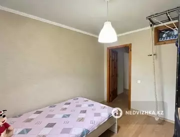 5-комнатная квартира, этаж 3 из 5, 101 м², миниатюра 6