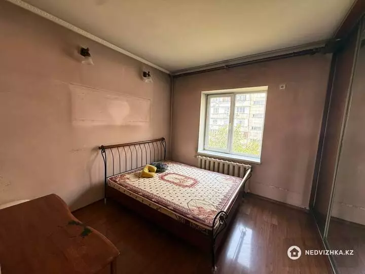 3-комнатная квартира, этаж 5 из 5, 81 м², фотография 5