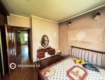 3-комнатная квартира, этаж 5 из 5, 81 м², миниатюра 6