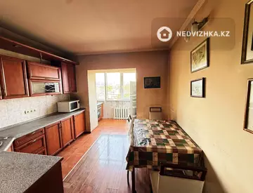 3-комнатная квартира, этаж 5 из 5, 81 м², миниатюра 7