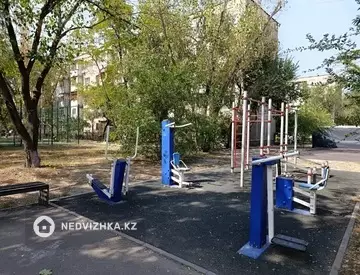 3-комнатная квартира, этаж 5 из 5, 81 м², миниатюра 12