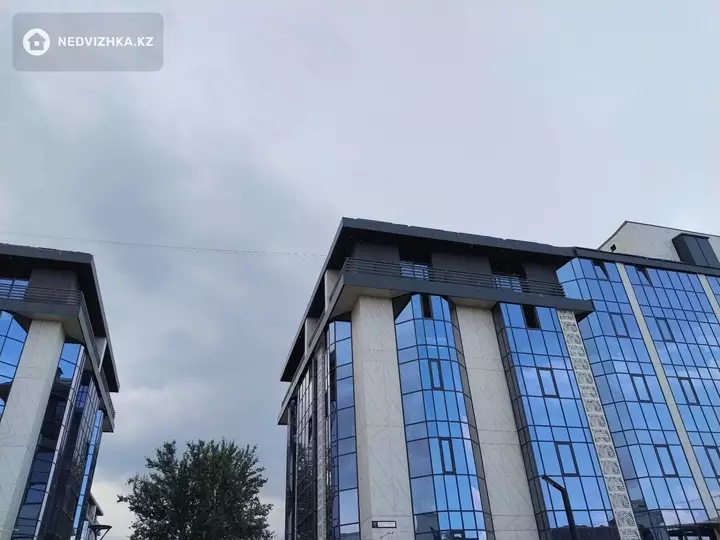 2-комнатная квартира, этаж 5 из 5, 58 м², фотография 2