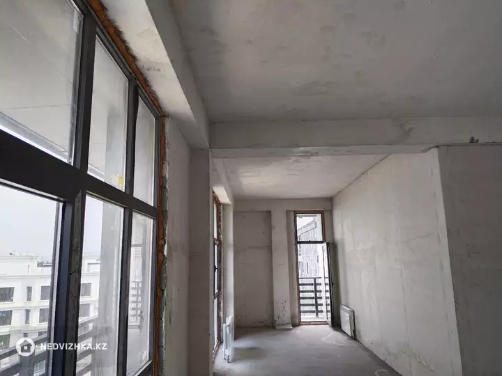 2-комнатная квартира, этаж 5 из 5, 58 м², фотография 5