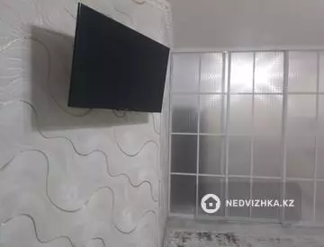 2-комнатная квартира, этаж 3 из 9, 56 м², миниатюра 5