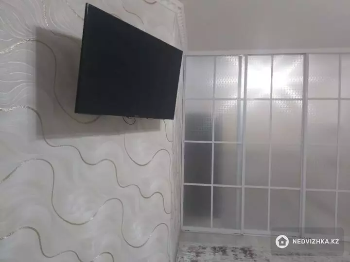 2-комнатная квартира, этаж 3 из 9, 56 м², фотография 5