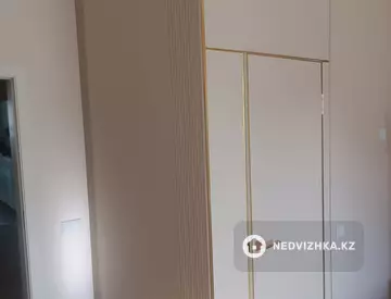 7-бөлмелі үй, 7 соттық, 196 м², 3-нобай