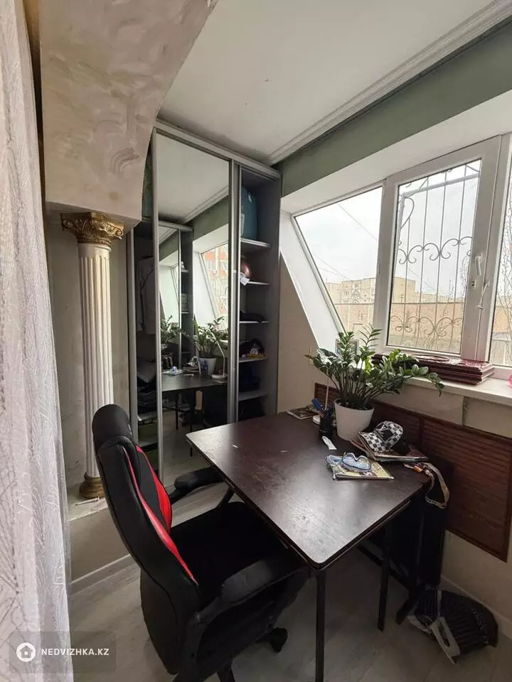 3-комнатная квартира, этаж 6 из 9, 76 м², фотография 5