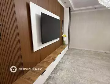 3-бөлмелі пәтер, қабат 6 барлық қабат саны 9, 76 м², 6-нобай
