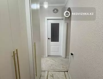 3-бөлмелі пәтер, қабат 6 барлық қабат саны 9, 76 м², 12-нобай