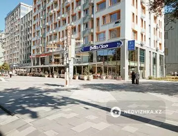 1-комнатная квартира, этаж 3 из 12, 33 м², миниатюра 2