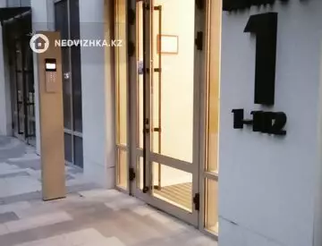 1-комнатная квартира, этаж 3 из 12, 33 м², миниатюра 7