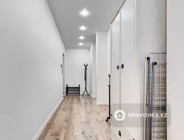 2-комнатная квартира, этаж 6 из 10, 75 м², На длительный срок, миниатюра 5