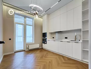 2-комнатная квартира, этаж 15 из 18, 71 м², На длительный срок, миниатюра 4