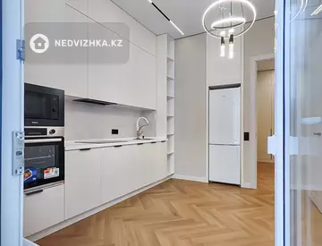 2-комнатная квартира, этаж 15 из 18, 71 м², На длительный срок, миниатюра 7