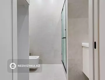 2-комнатная квартира, этаж 15 из 18, 71 м², На длительный срок, миниатюра 8