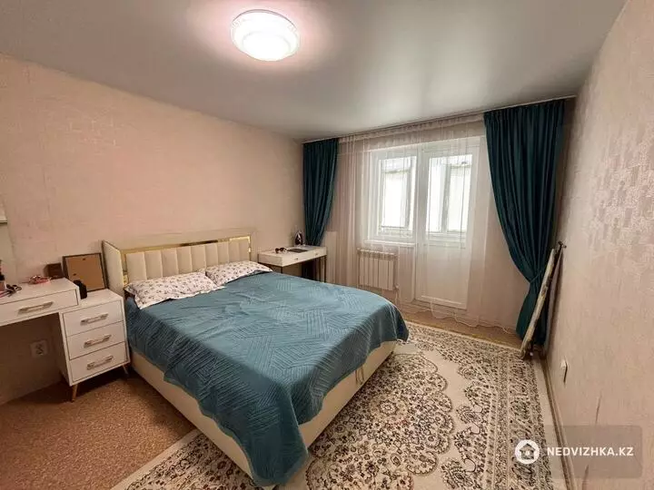 2-комнатная квартира, этаж 3 из 9, 54 м², фотография 5