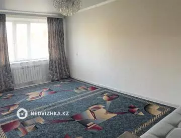 4-комнатная квартира, этаж 8 из 9, 89 м²