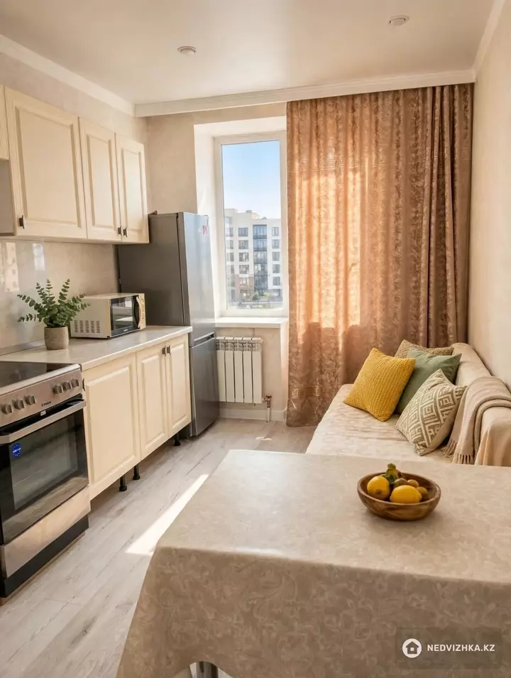 2-комнатная квартира, этаж 5 из 10, 50 м², Посуточно