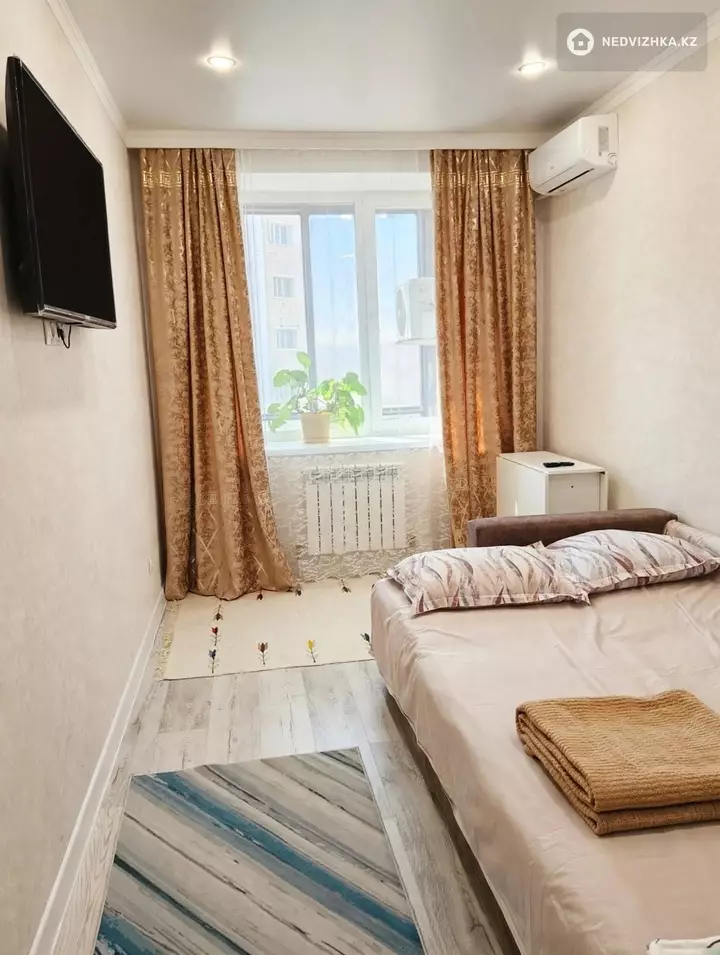2-комнатная квартира, этаж 5 из 10, 50 м², Посуточно, фотография 2