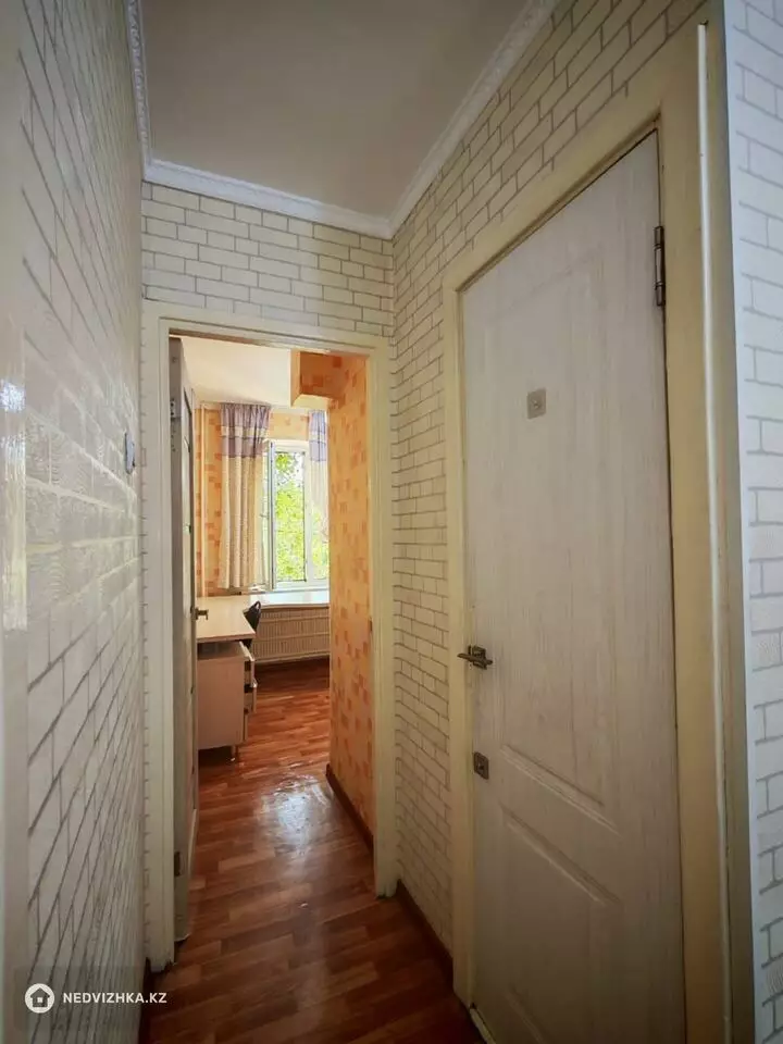 1-комнатная квартира, этаж 3 из 5, 33 м², На длительный срок, фотография 5